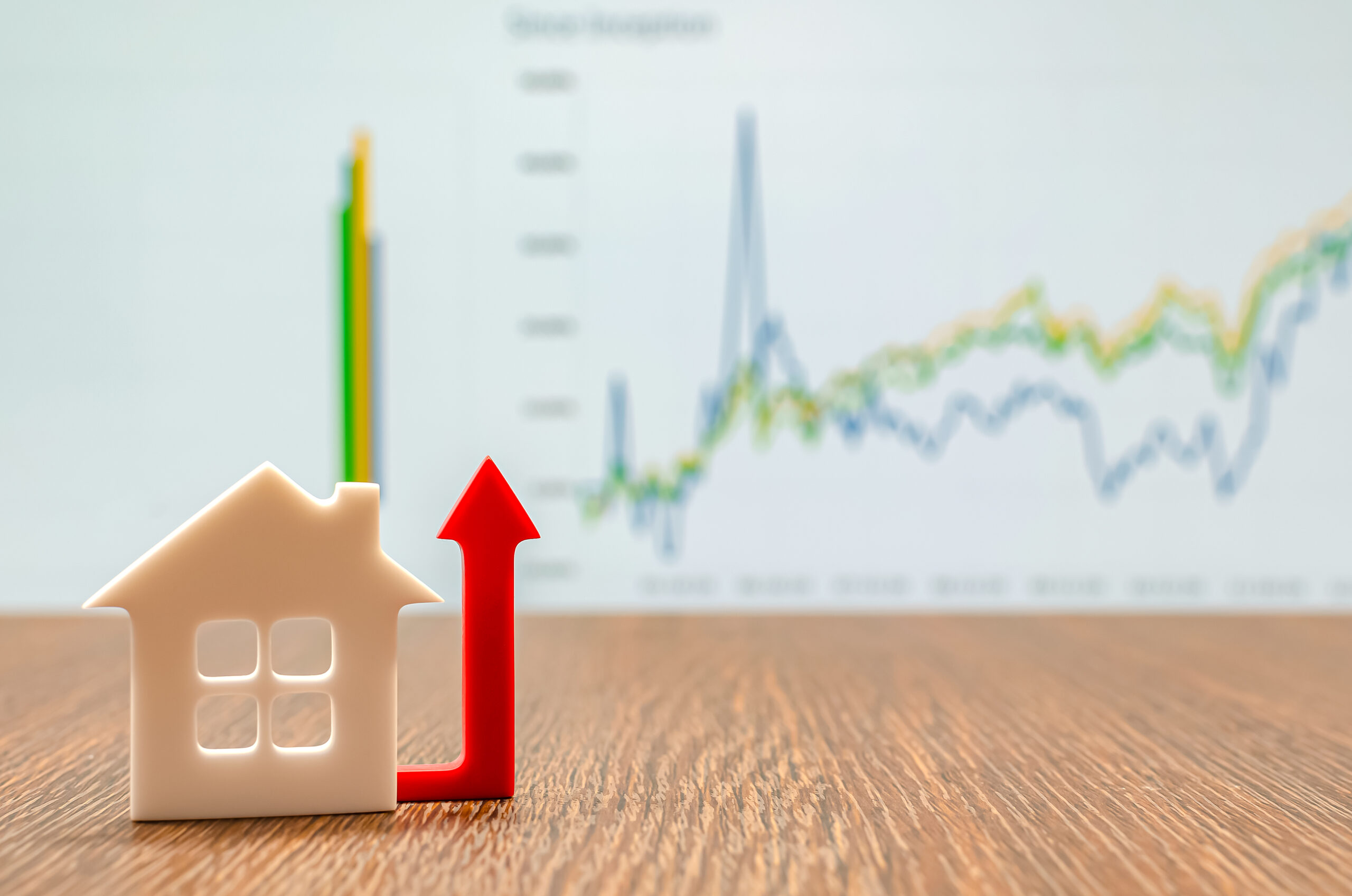 Real estate market, growth chart in 2021 with houses